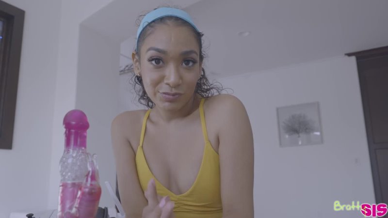 Bratty sis sarah lace ma belle-soeur est une gameuse fille soeur soeur frère adolescent pov